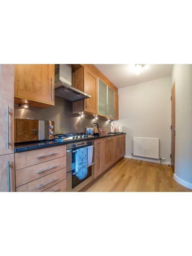 Central And Stylish One Bedroom Apartment Edinburg Exteriör bild